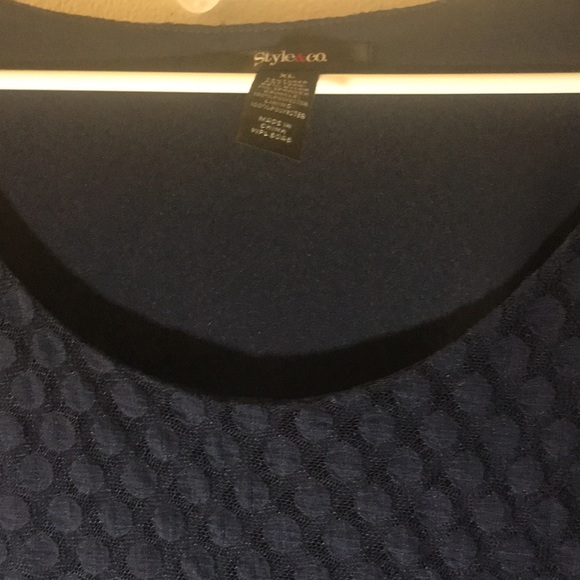 Style & Co. long sleeve size xl blue texture pattern sheer hem top - Picture 3 of 11